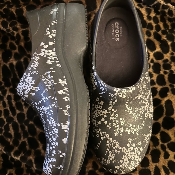 Crocs Triple Comforts Sz 9W - Picture 2 of 3